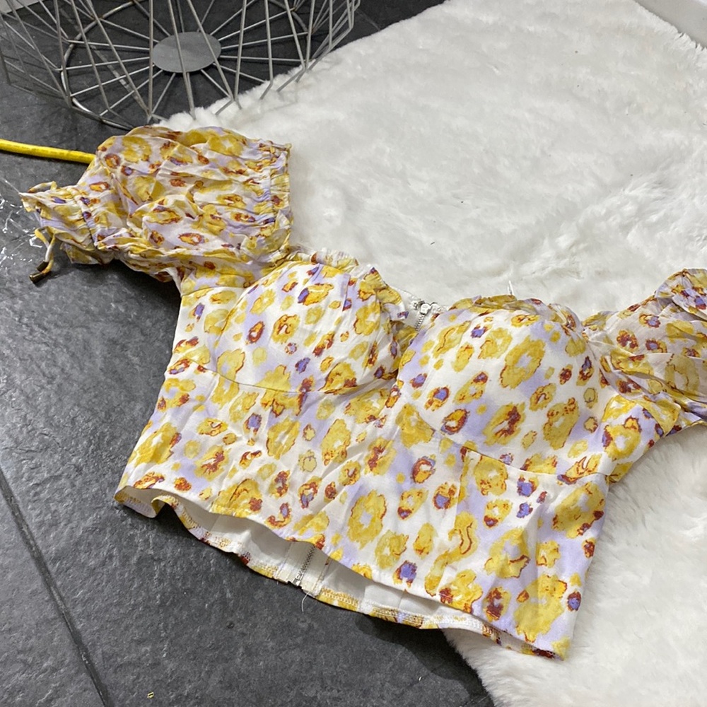 Brand new crop top size L Australia size 12